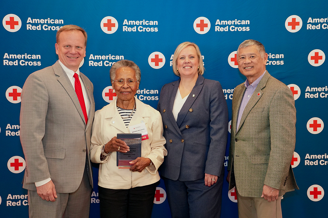 Red Cross volunteer Brenda McLahan is pictured with Red Cross CEO Jennifer Graham, Delaware Valley Chapter Board Member John Susanin and Philadelphia Chapter Board Member Kenneth Wong 