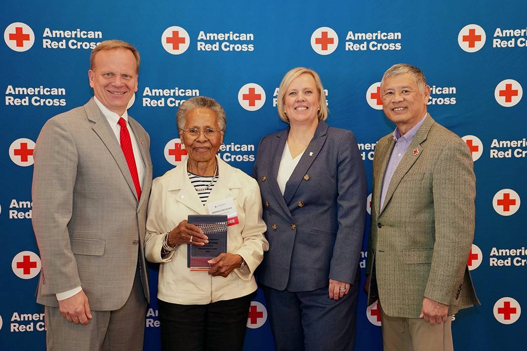 Red Cross volunteer Brenda McLahan is pictured with Red Cross CEO Jennifer Graham, Delaware Valley Chapter Board Member John Susanin and Philadelphia Chapter Board Member Kenneth Wong 