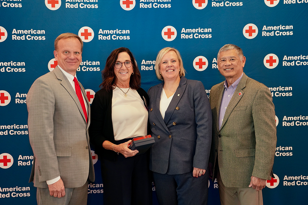 Red Cross volunteer Donna Zacker is pictured with Red Cross CEO Jennifer Graham, Delaware Valley Chapter Board Member John Susanin and Philadelphia Chapter Board Member Kenneth Wong 