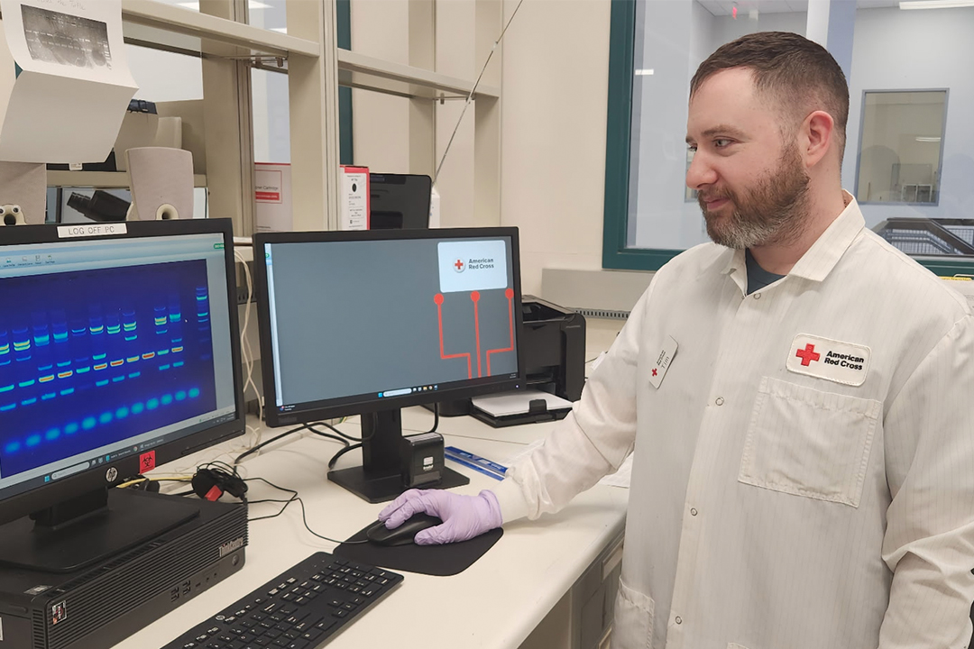 Photo of National Molecular Laboratory supervisor Timothy Hall.
