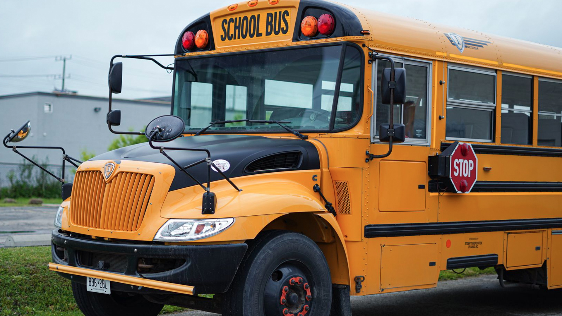 Photo of a yellow school bus.