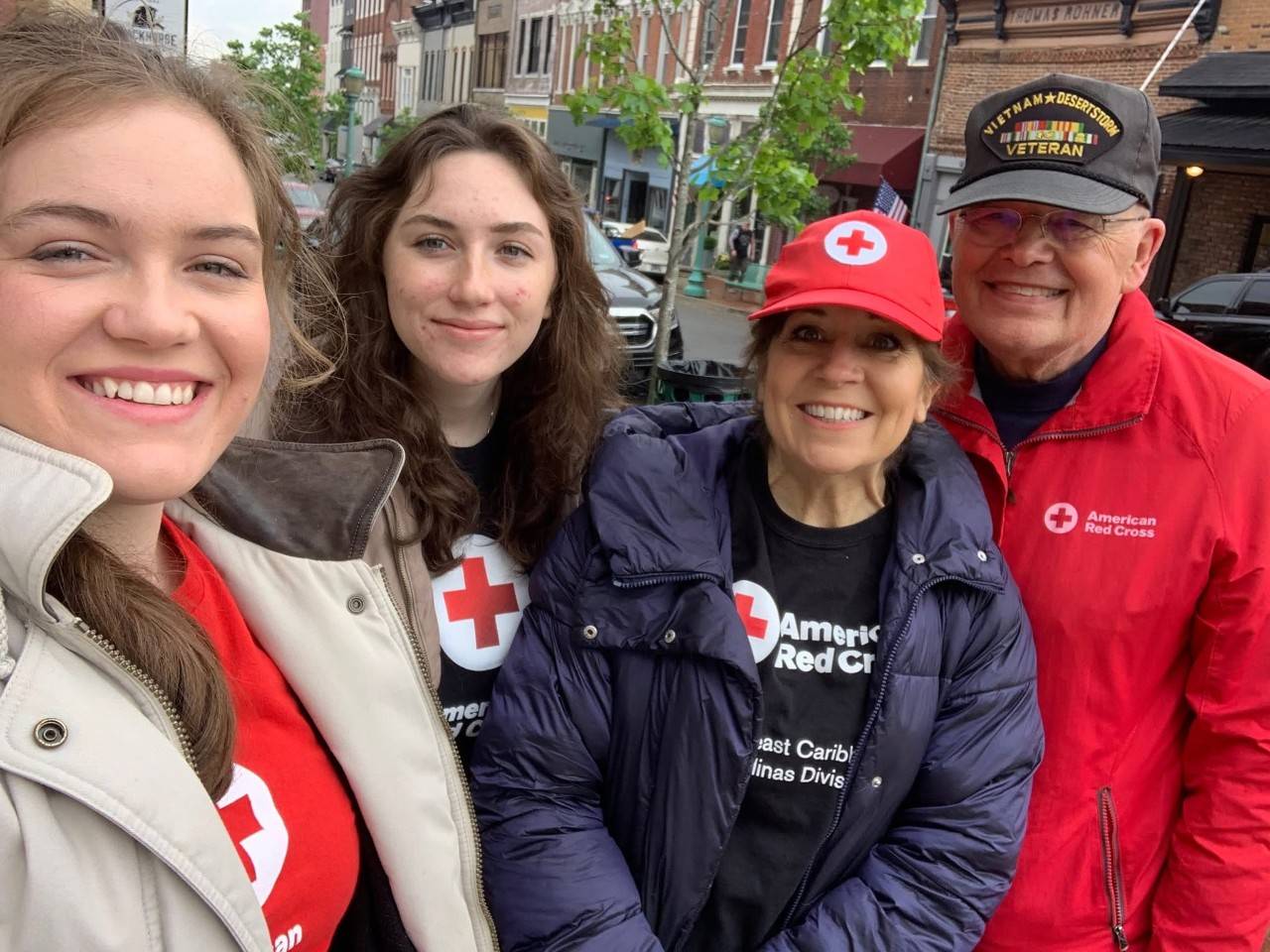 Volunteer Ron Lanfear with other volunteers