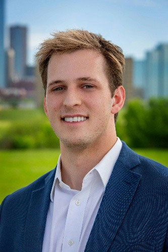 Donovan Hargett headshot.