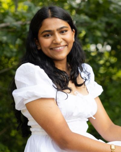 headshot of Eesha Gundam 