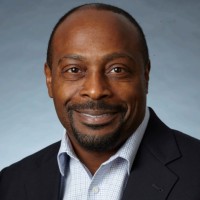 eric blackwell headshot.