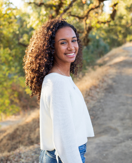 Resized Youth Leadership - Isabella-Hyder