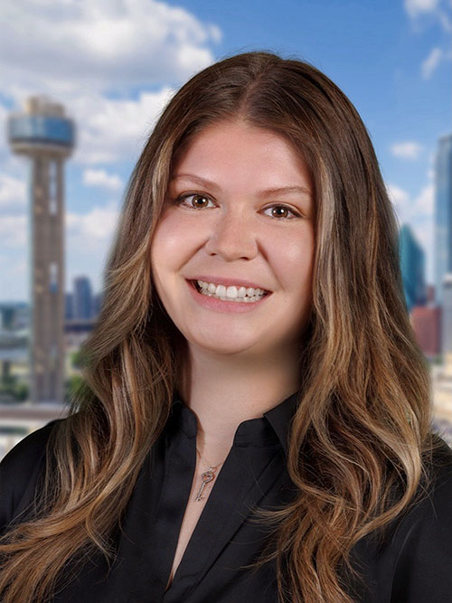 Makayla Rosales headshot.