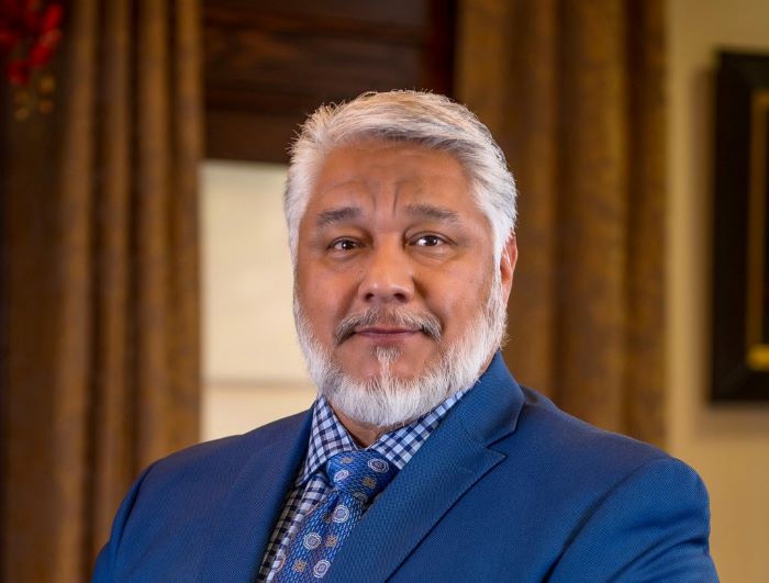 Ed Espinoza headshot.