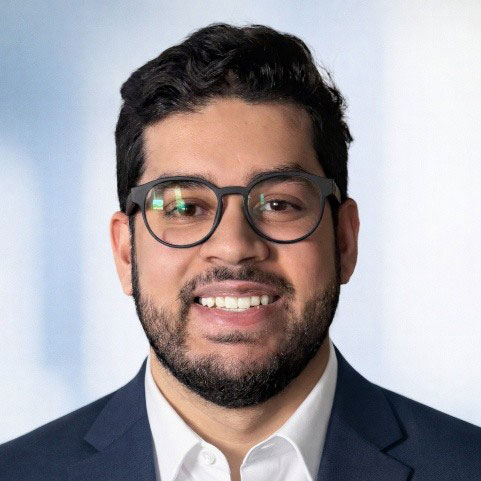 Shah Danish headshot.