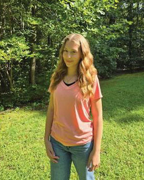 Chloe Murray headshot.