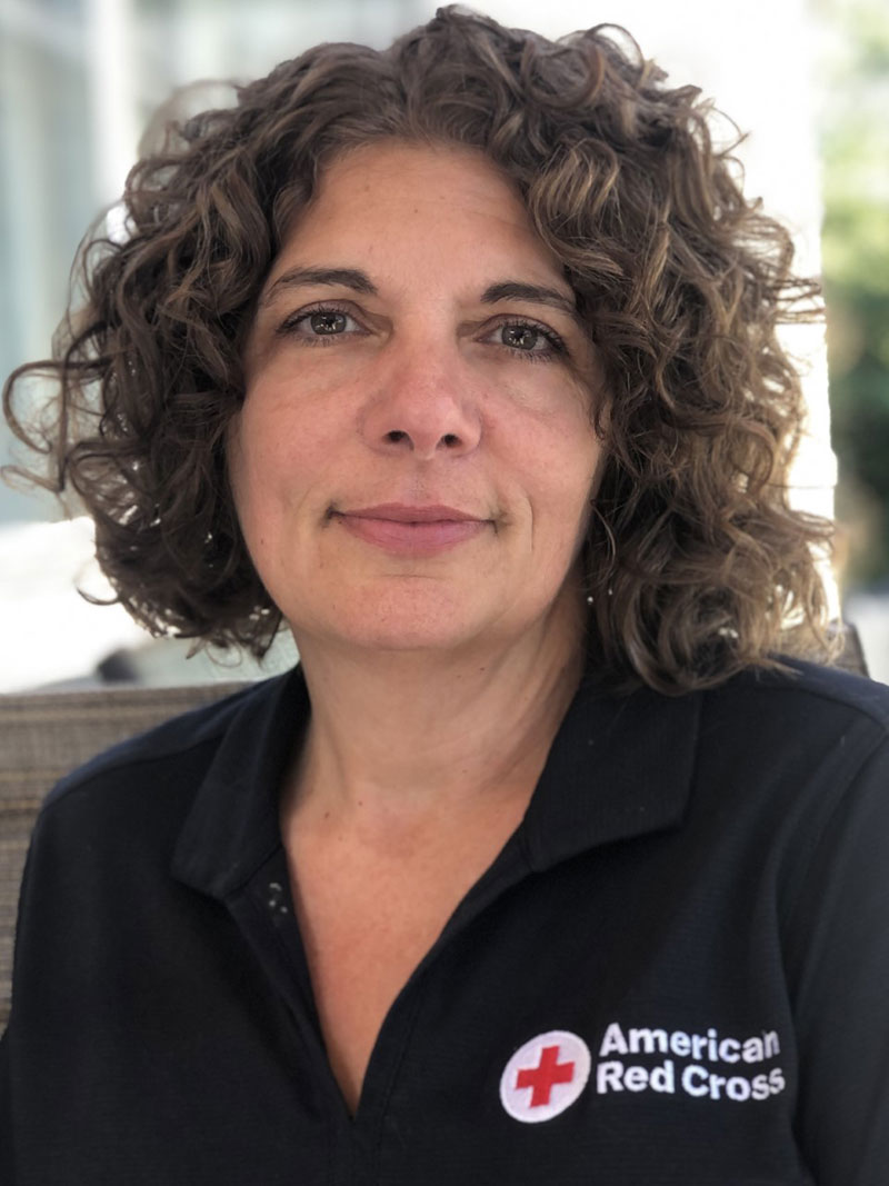 Michele Roth headshot