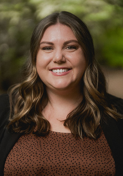 Shannon Glenn headshot.