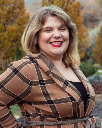 professional headshot of jessica kokesh