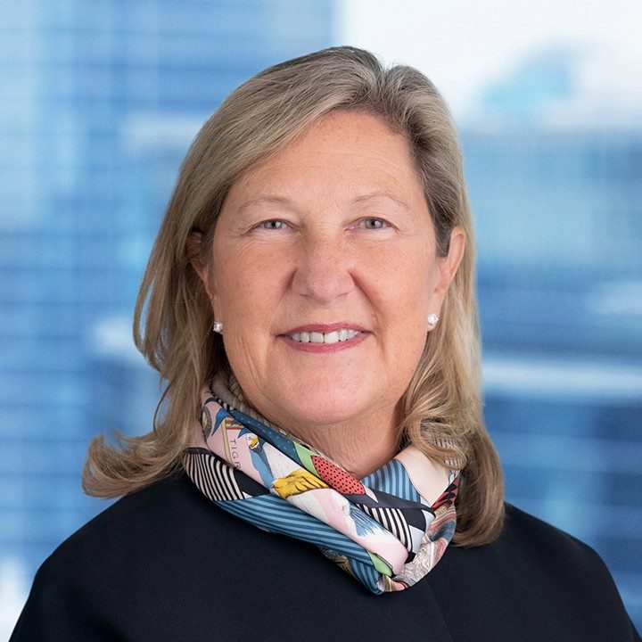Laura Linger, Tiffany Circle National Council Member