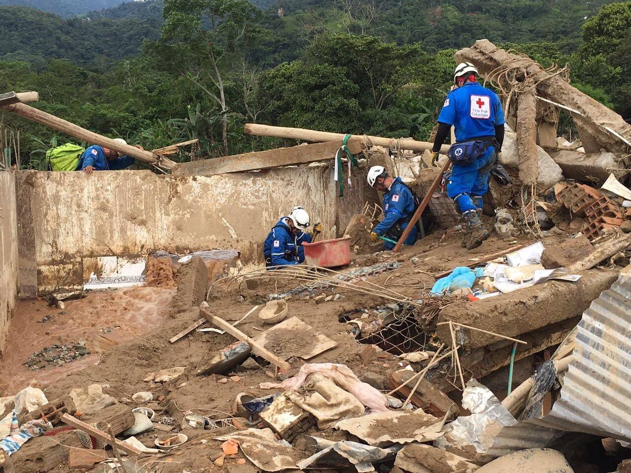 Colombia: Red Cross teams continue efforts after mudslide kills hundreds