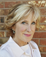 lyn hruska headshot