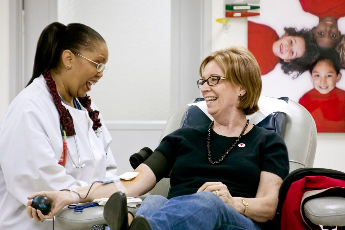 female blood donor 